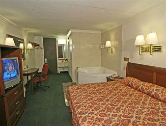Knights Inn Greensboro Luaran gambar